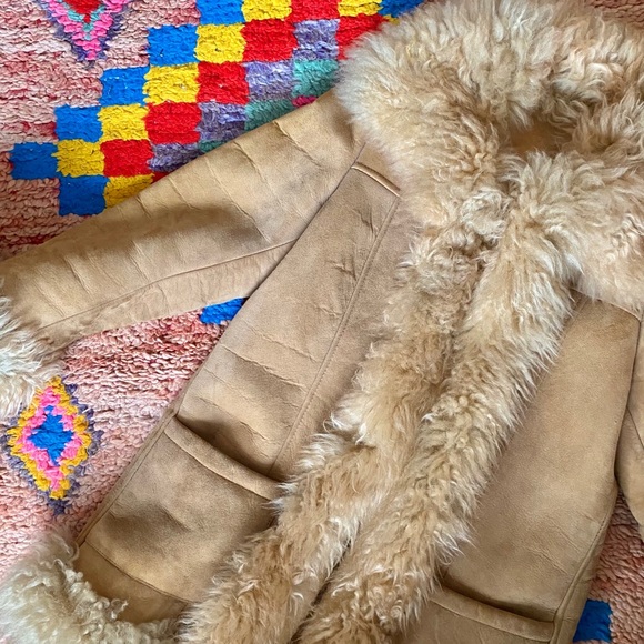 SOLD 70’s Penny Lane Suede Shearling Coat - Picture 14 of 15
